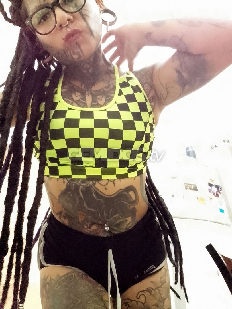  Wild Girl