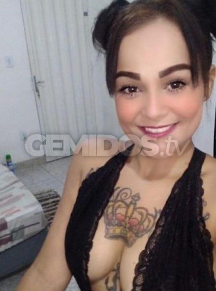 Olá pessoal, sou uma acompanhante de 30 anos, baixa sem cirurgias, barriguinha, celulite uma mulher normal. Higiene em dia, meu rosto é lindo! Sou real as fotos e vídeo. Atendo sozinha em meu local, é seguro, atendo com agendamento, local limpo e confortável. Tenho 2 gatos dóceis que ficam soltos. Não tenho garagem, não faço anal e não finalizo na boca. Oral sem camisinha faço de acordo com sua higiene e deixo me chupar. Gosto de coroas tranquilos, ofereço estilo namorada. Faço viagens dentro da minha região, descarto perfil sem foto. Atendimento em meu local.Cachês: R$ 100,00 – Rapidinha 10 minutos R$ 170,00 – 30 minutos R$ 200,00 – 1 hora R$ 1.200,00 – PernoiteViagens, diária à combinar!