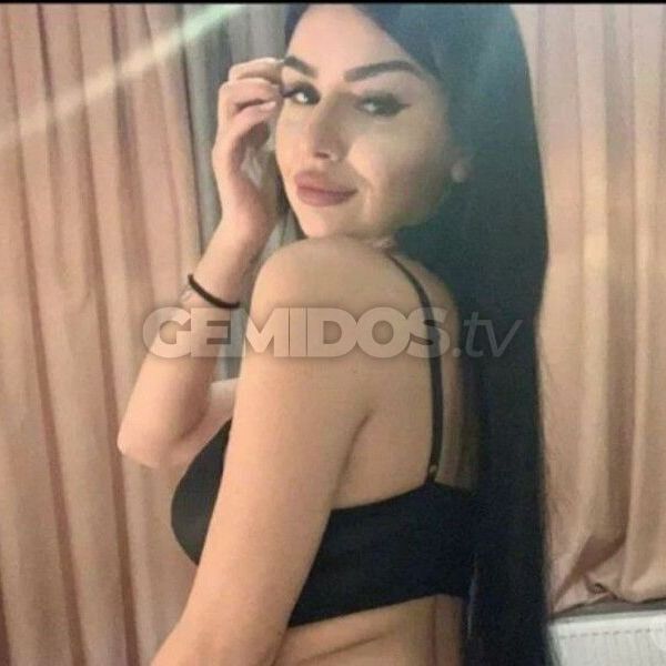 Hello, I'm Roxy and I'm new to the field, a small brunette 1.60 tall, big ass, if you want to spend unforgettable moments together waiting at my luxury location. My services are quality. You can call me for more details. Kiss, I'm waiting for you and you won't regret it.