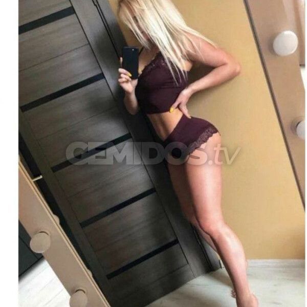 MY NAME IS BETY .. 07459959052 FOR OUT CALL IN CALL