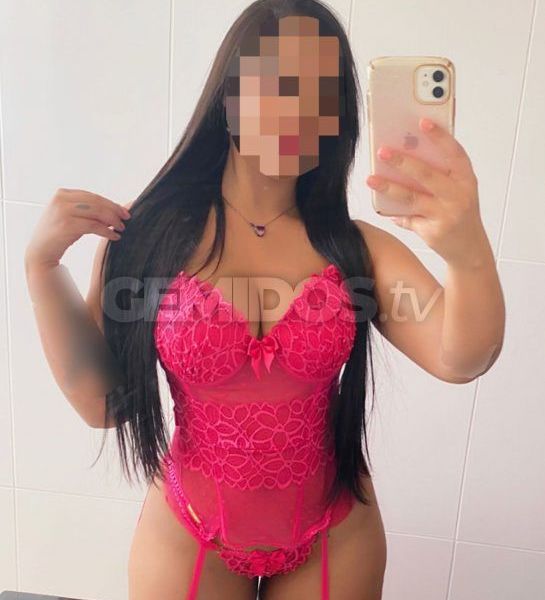 Olá meus amores, poucos dias na cidade. Fotos reais sem enganação, tenho local, aceito cartões e pix! Espero sua ligação!Horário de atendimento: Das 08:00 às 20:00 horas.Cachê: R$ 200,00 – 1 hora. 