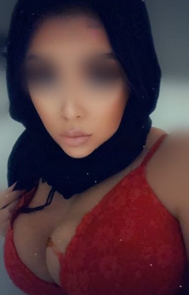 Hello my Love, Je suis Ines 26 ans une jeune femme Franco Marocaine voilée aux yeux verts. PAS DE CHIRURGIE: Visage de poupée & physique authentique. PHOTOS 100% RÉEL, AUCUNE PHOTO SUPPLÉMENTAIRE NE SERA ENVOYÉ. Prise de Rendez-vous par SMS uniquement sur WHATSAPP ( JE NE RÉPONDS PAS AUX APPELS ) Pour tout déplacement, un acompte sera demandé, ainsi que la prise en charge de la totalité des frais de transport. AUCUN DÉPLACEMENT A DOMICILE. OUTCALL DANS LES HÔTELS 5 ÉTOILES UNIQUEMENT.