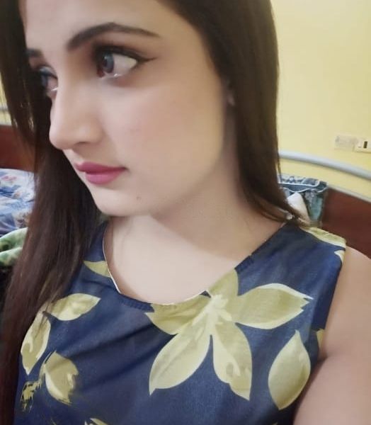 She is Zeni. Her elegance and excellence can make everybody happy by looking at her. So she will be your ideal companion to be in this city. Call Now to book an appointment with her.