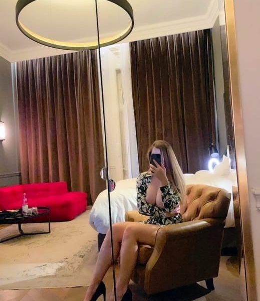 Dubai till January 7 January 9-18 Singapore January 25-30 Amsterdam January 30- February 6 Luxembourg Incall at Business Bay/ Outcall anywhere in Dubai & Abu Dhabi I’m Jadranka, a charming, friendly, easy-going companion available worldwide. I love spending quality time with those who appreciate a woman of true substance and a connection that is more than just physical. First, let me tell you a little bit about myself. You should know that there are few things I enjoy and cherish more than human connection. I value kindness, integrity, and respect. I am a highly empathic and caring partner