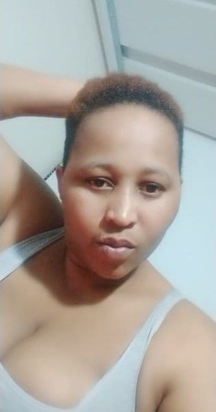 I'm Connie living in Ajman,am good in bed, massage and good ending