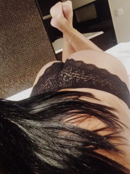Olá meus amores, horário de atendimento das 09:00 às 18:00 horas.Cachês: R$ 80,00 – rapidinha R$ 150,00 – 30 minutos R$ 200,00 – 1 hora.Fetiches e inversão, cachês à combinar!