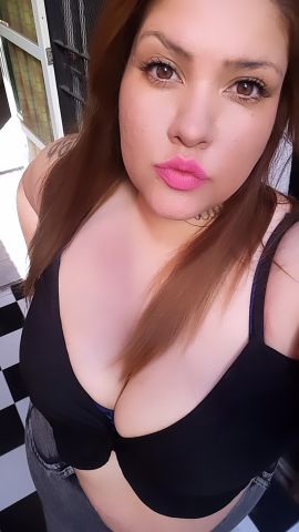 Yesika Curvy