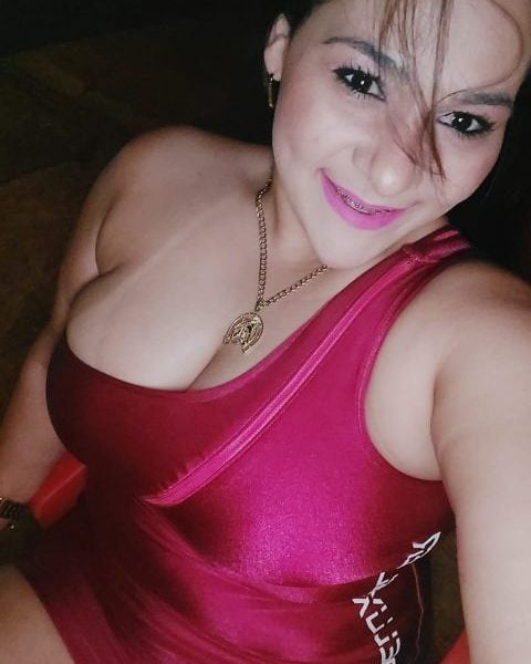 Olá meus amores, sou branquinha, cabelos pretos. Tenho 1.65 de altura e estou aqui para te satisfazer!Cachê: R$ 300,00.