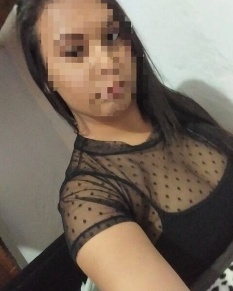 Não faço anal e não transo sem camisinha. Venha ter momentos únicos de prazer comigo.Horário de atendimento: Das 13:00 às 20:00 horasCachês: R$ 50,00 – 30 minutos R$ 100,00 – 1 hora.