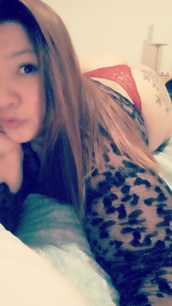 Yesi XXL CURVY
MUCHA COLA CARNE Y LOLA
Gauchita oral natural y re babosos depende de tu higiene!!!!!