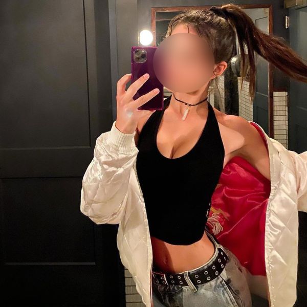   Hello ❤️ If you are looking for an unforgettable date with a beautiful, charming, educated lady, you are in the right place. I am ready to accompany you to exclusive VIP locations. I will not leave you indifferent! My wonderfully hot body, the most amazing ass you've ever seen. I am sexy, smart and friendly, time will stop when you are with me. I'm waiting for your call to Whatsapp.