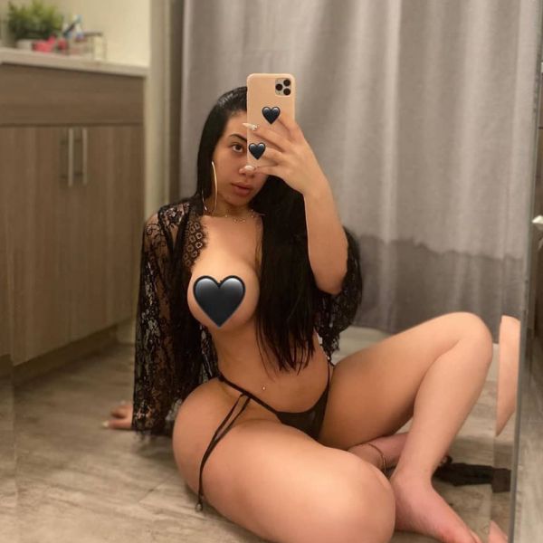   hello my darlings I am available for a plan meeting with respect I practice any level of sex without a future I move as I receive also interested please contact me via WhatsApp+37129132371
