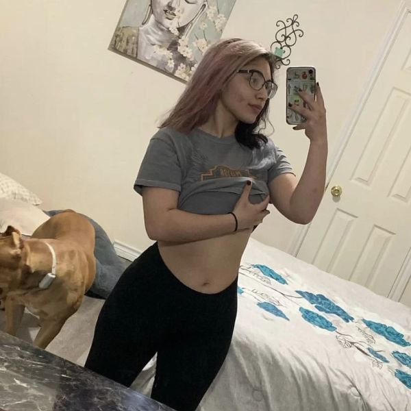   Hello everyone, I just landed in canada where I want to spend some time! I am an independent escort and I make my appointments when I want I avoid having appointments with anyone because Lygian and maturity is one of the things I insist on! Thank you all and I await your message with nice humor